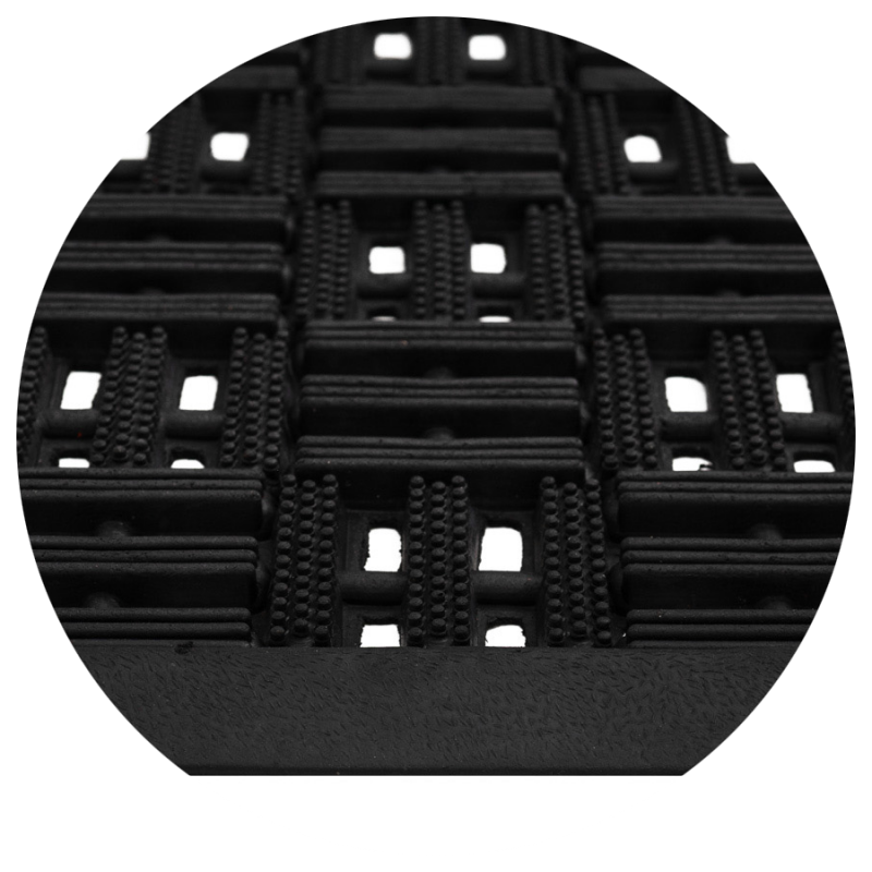Schuhmatte aus schwarzem Gummi mit konvexen Quadraten Augenmatte 3 45x75 cm