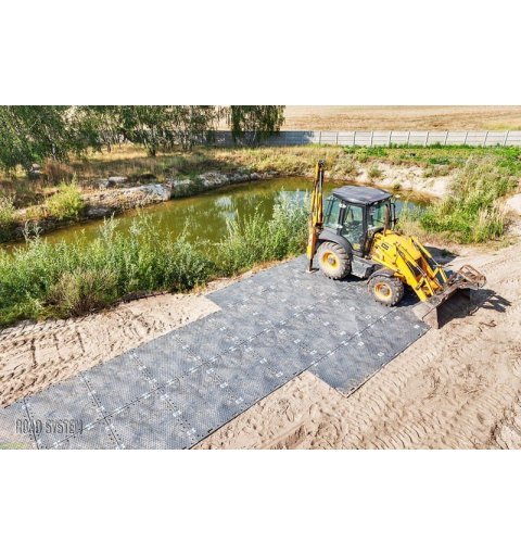 Road plate 120x180 cm h 2 cm black road mat for 45 tons realization photo